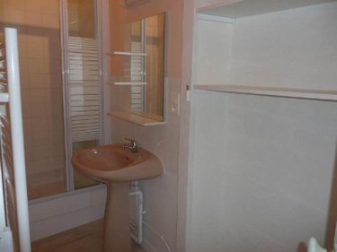 Location appartement Vitré 35500 Ille-et-Vilaine 31 m2 2 pièces 371 euros