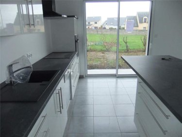 Location maison Saint-Aubin-du-Cormier 35140 Ille-et-Vilaine 100 m2 5 pièces 1050 euros