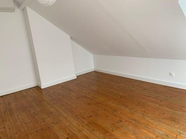 Location maison Bailleul 59270 Nord 88 m2 4 pièces 950 euros