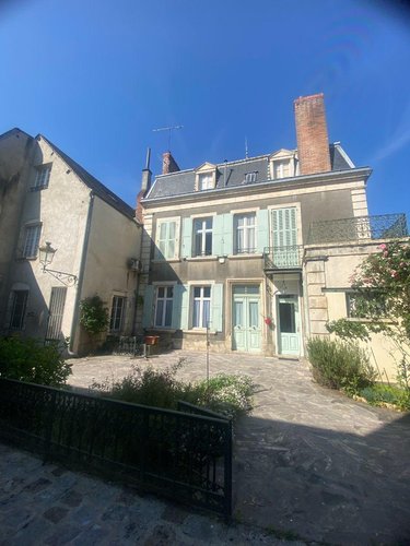 Maison a vendre Argenton-sur-Creuse 36200 Indre 325 m2 10 pièces 397500 euros