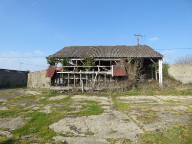 Bien agricole a vendre Muneville-le-Bingard 50490 Manche  13250 euros