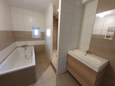 Location maison Marcigny 71110 Saône-et-Loire 91 m2 4 pièces 700 euros