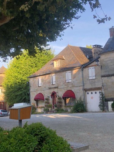 Maison a vendre Aubazines 19190 Corrèze 218 m2 10 pièces 162972 euros