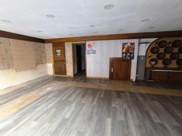 Fonds et murs commerciaux a vendre Marle 02250 Aisne  55000 euros