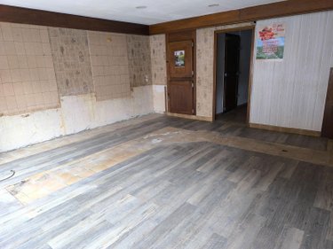 Fonds et murs commerciaux a vendre Marle 02250 Aisne  55000 euros