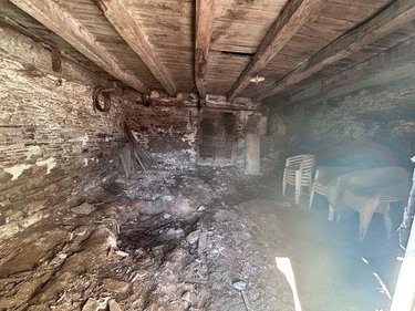 Immeuble a vendre Les Champs-Géraux 22630 Côtes-d'Armor 210 m2  100940 euros