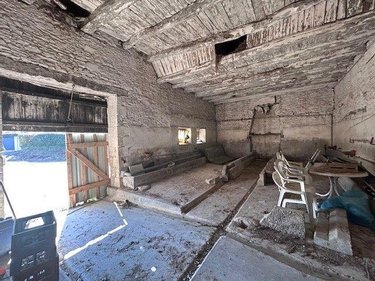 Immeuble a vendre Les Champs-Géraux 22630 Côtes-d'Armor 210 m2  111350 euros