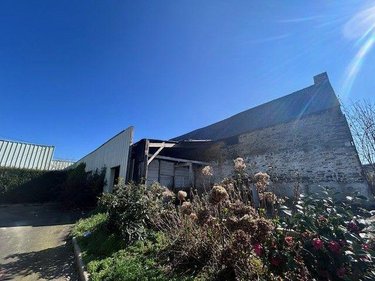 Immeuble a vendre Les Champs-Géraux 22630 Côtes-d'Armor 210 m2  100940 euros