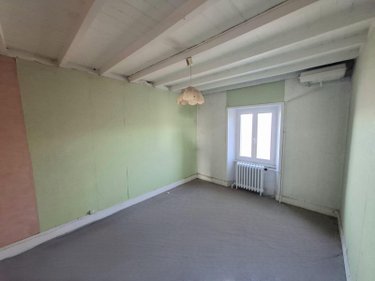 Maison a vendre Vollore-Ville 63120 Puy-de-Dôme 185 m2 12 pièces 115000 euros