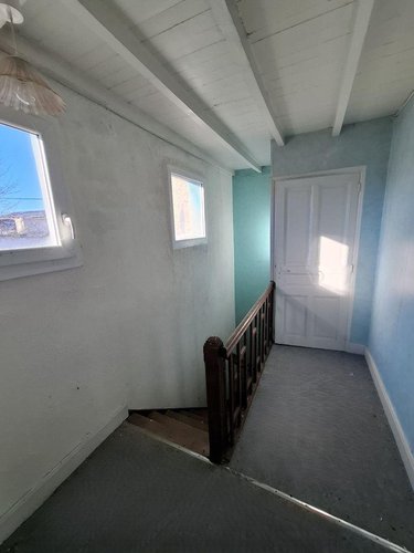 Maison a vendre Vollore-Ville 63120 Puy-de-Dôme 185 m2 12 pièces 115000 euros