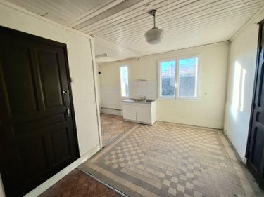 Maison a vendre Vollore-Ville 63120 Puy-de-Dôme 185 m2 12 pièces 115000 euros