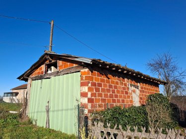 Maison a vendre Vollore-Ville 63120 Puy-de-Dôme 185 m2 12 pièces 115000 euros