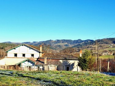 Maison a vendre Vollore-Ville 63120 Puy-de-Dôme 185 m2 12 pièces 115000 euros
