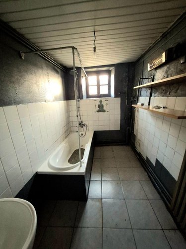 Maison a vendre Vollore-Ville 63120 Puy-de-Dôme 185 m2 12 pièces 115000 euros
