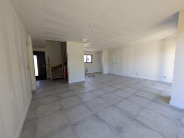 Maison a vendre Mellac 29300 Finistère 101 m2  332480 euros
