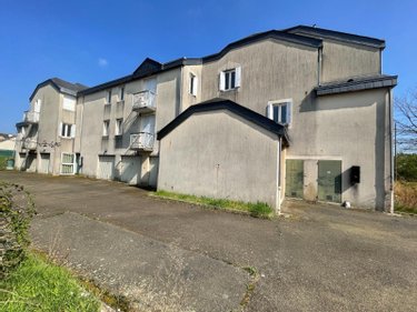 Immeuble a vendre Aubigné-Racan 72800 Sarthe 770 m2  661500 euros
