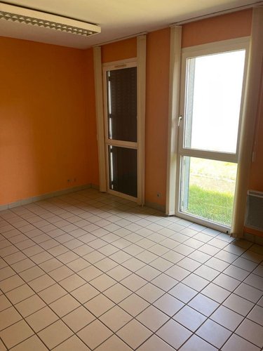 Immeuble a vendre Aubigné-Racan 72800 Sarthe 770 m2  661500 euros