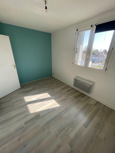 Immeuble a vendre Aubigné-Racan 72800 Sarthe 770 m2  661500 euros