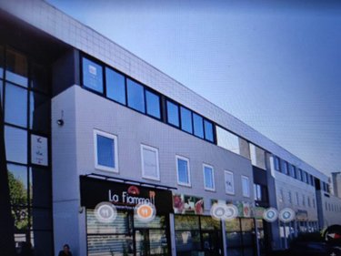 Fonds et murs commerciaux a vendre Grenoble 38000 Isère 245 m2  249500 euros