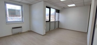 Fonds et murs commerciaux a vendre Grenoble 38000 Isère 245 m2  270000 euros