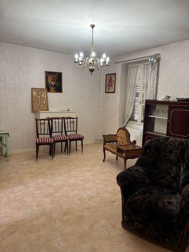 Maison a vendre Saint-Amand-Montrond 18200 Cher 130 m2 6 pièces 95400 euros
