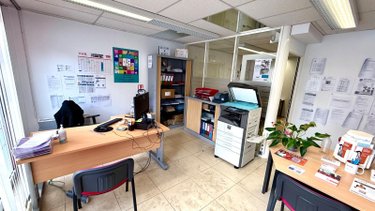 Location fonds et murs commerciaux Hazebrouck 59190 Nord 57 m2  850 euros
