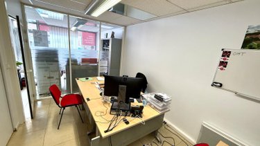 Location fonds et murs commerciaux Hazebrouck 59190 Nord 57 m2  850 euros