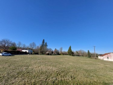 Terrain a batir a vendre La Tour Blanche Cercles 24320 Dordogne 2506 m2  38360 euros