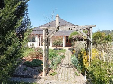 Maison a vendre Désertines 03630 Allier 232 m2 6 pièces 310000 euros