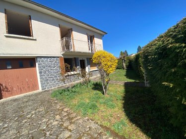 Maison a vendre Pleaux 15700 Cantal 93 m2  83740 euros