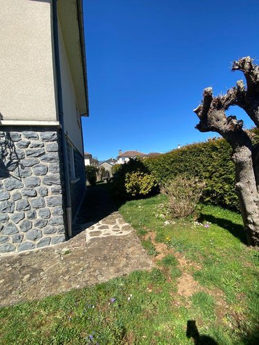 Maison a vendre Pleaux 15700 Cantal 93 m2  83740 euros