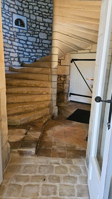 propriete a vendre Nieulle-sur-Seudre 17600 Charente-Maritime 523 m2 15 pièces 661440 euros