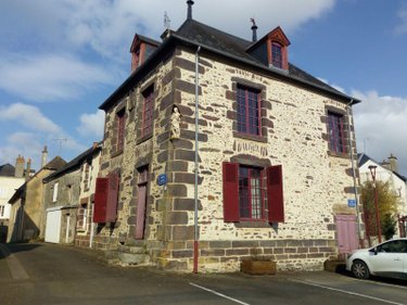 Maison a vendre Saint-Paul-le-Gaultier 72130 Sarthe 123 m2 5 pièces 143612 euros