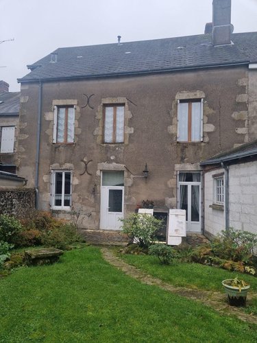 Maison a vendre Aigurande 36140 Indre 177 m2 5 pièces 126000 euros