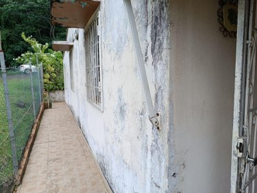 Maison a vendre Le Robert 97231 Martinique 3 pièces 77000 euros