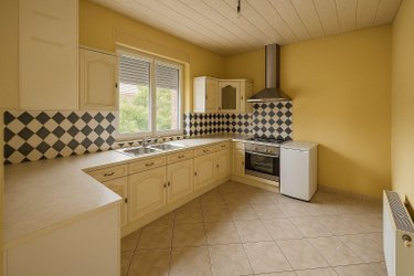 Appartement a vendre Avesnes-sur-Helpe 59440 Nord 95 m2 3 pièces 79900 euros