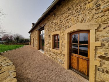 Maison a vendre Saint-Christophe-en-Brionnais 71800 Saône-et-Loire 219 m2 7 pièces 460000 euros