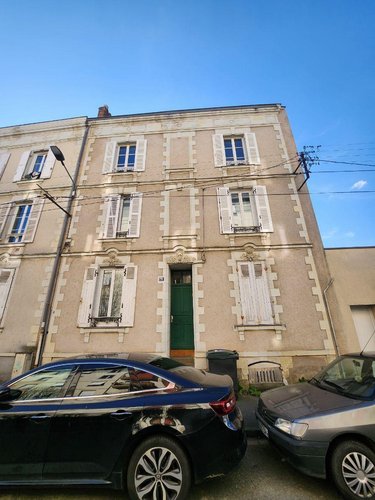 Appartement a vendre Angers 49000 Maine-et-Loire 26 m2 1 pièce 111300 euros