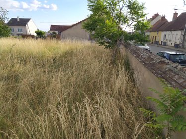 Terrain a batir a vendre Saint-Pourçain-sur-Sioule 03500 Allier 861 m2  29900 euros