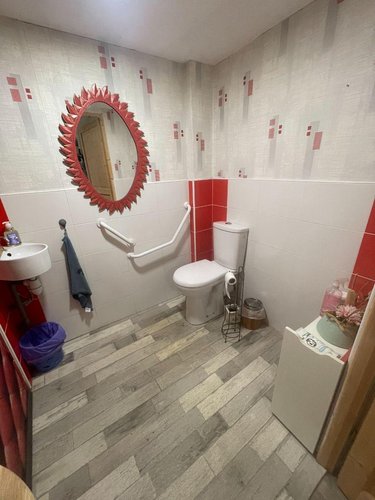 Fonds et murs commerciaux a vendre Saint-Pabu 29830 Finistère 230 m2  280700 euros