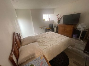 Fonds et murs commerciaux a vendre Saint-Pabu 29830 Finistère 230 m2  280700 euros