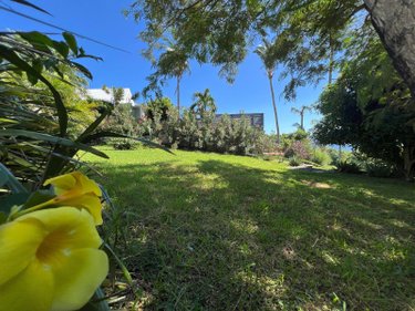 Maison a vendre La-Montagne 97417 Réunion 105 m2 4 pièces 465000 euros