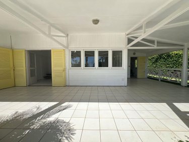 Maison a vendre La-Montagne 97417 Réunion 105 m2 4 pièces 465000 euros