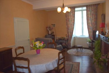 Maison a vendre Mayenne 53100 Mayenne 148 m2 5 pièces 197600 euros