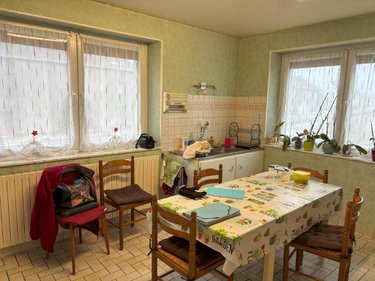 Maison a vendre Fontaine-lès-Luxeuil 70800 Haute-Saône 204 m2 8 pièces 136960 euros