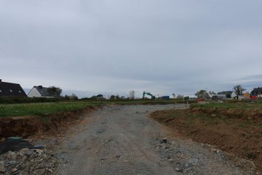 Terrain a batir a vendre Lampaul-Guimiliau 29400 Finistère 271 m2  24138 euros
