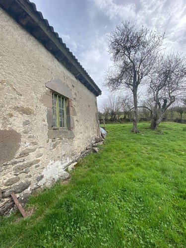 Maison a vendre Méallet 15200 Cantal 100 m2  53000 euros