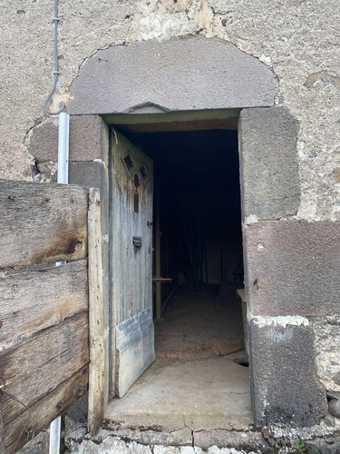 Maison a vendre Méallet 15200 Cantal 100 m2  53000 euros
