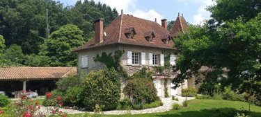 propriete a vendre Latronquière 46210 Lot 226 m2 8 pièces 411910 euros