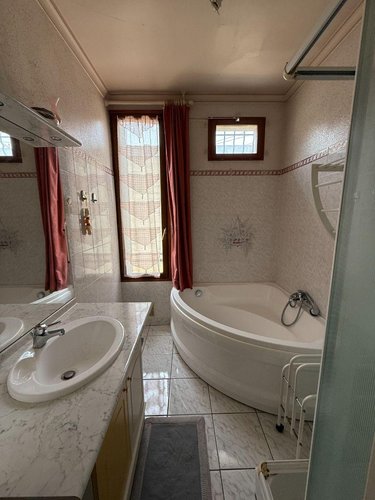 Maison a vendre Saint-André-les-Vergers 10120 Aube 128 m2 5 pièces 214000 euros